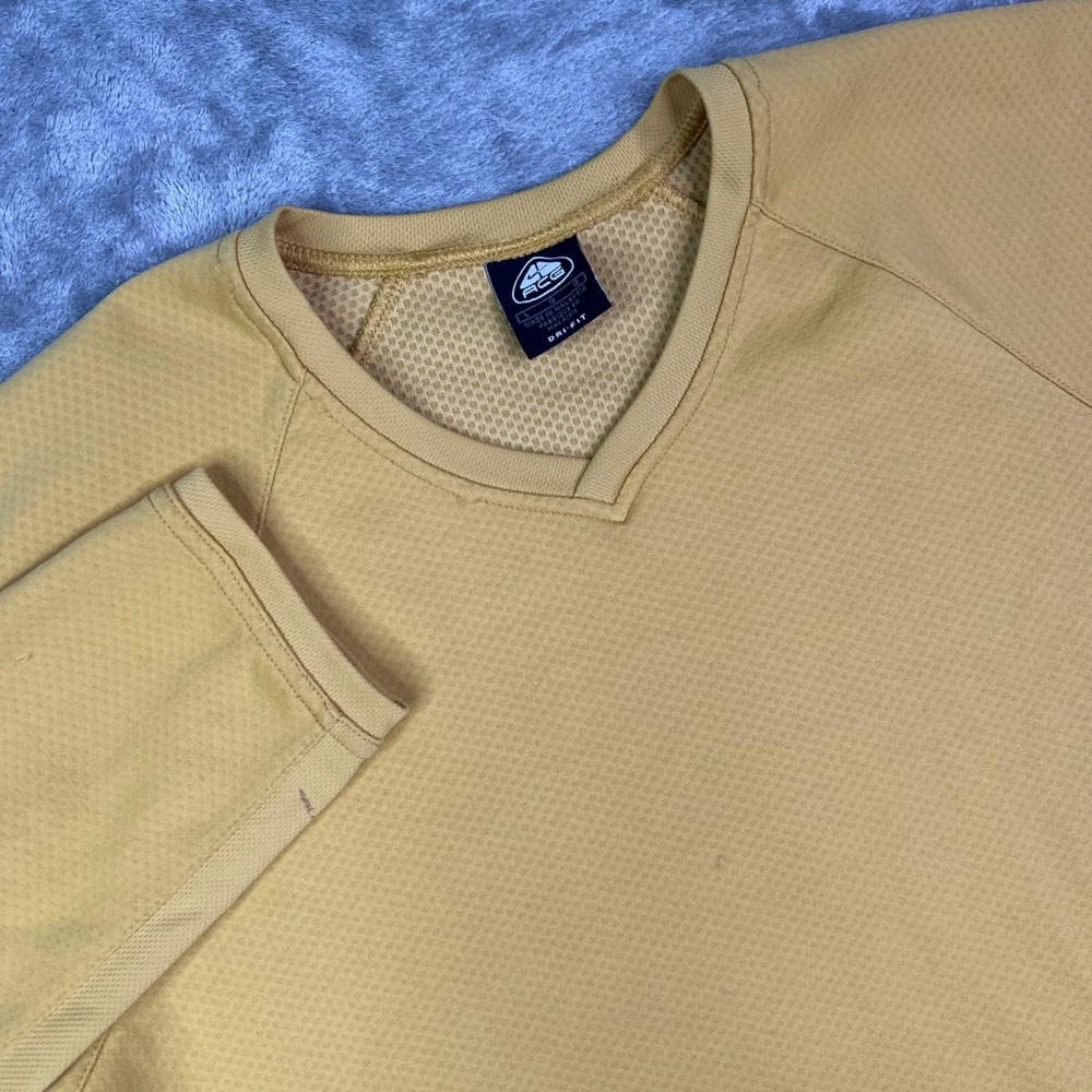 VTG Nike ACG Dri-FIT Long Sleeve‎ Shirt Mens L Yellow Waffle Mesh Raglan V-Neck